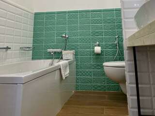 Гостиница Бобровая долина Ижевск Номер стандарт Дабл Воткинск (Астрабат) с 1 двуспальной кроватью (корпус Арт-отель)-5