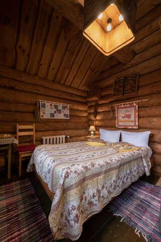 Гостиница Бобровая долина Ижевск 1-местный номер эконом (корпус Деревянный Этноотель)-1