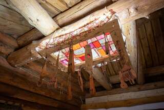 Гостиница Бобровая долина Ижевск Номер стандарт Рябиновая Изба с 1 двуспальной кроватью (корпус Деревянный Этноотель)-2