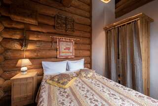 Гостиница Бобровая долина Ижевск 1-местный номер эконом (корпус Деревянный Этноотель)-3